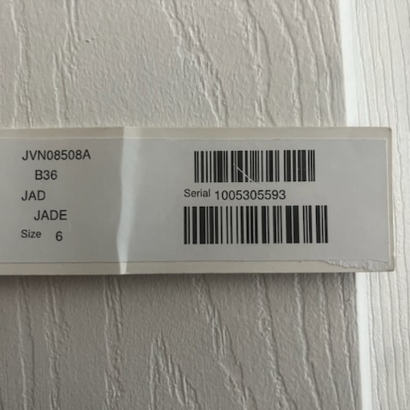 Jovan Prom Dress - Picture 4 of 7